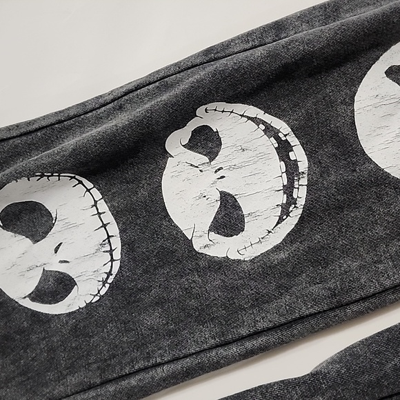 DISNEY NIGHTMARE BEFORE CHRISTMAS JACK SKELLINGTON SWEATPANTS/ S - Picture 9 of 10